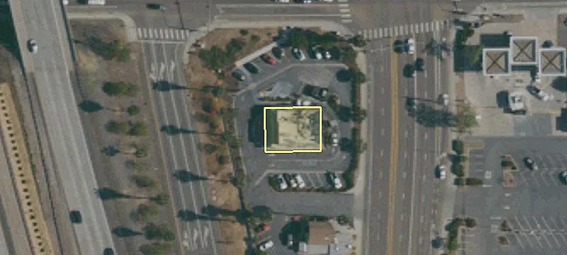 1047 Sweetwater Rd