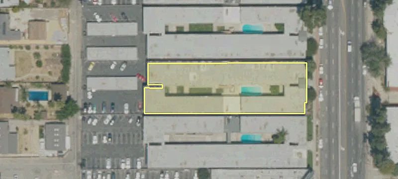 9927 De Soto Ave