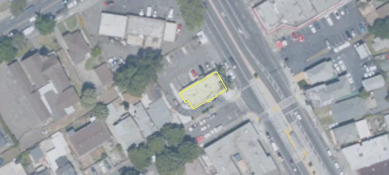 9823 International Blvd