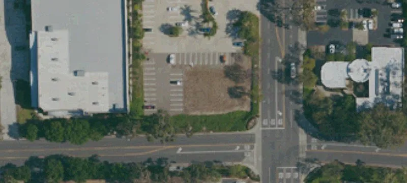 Pkwy Ctr Dr