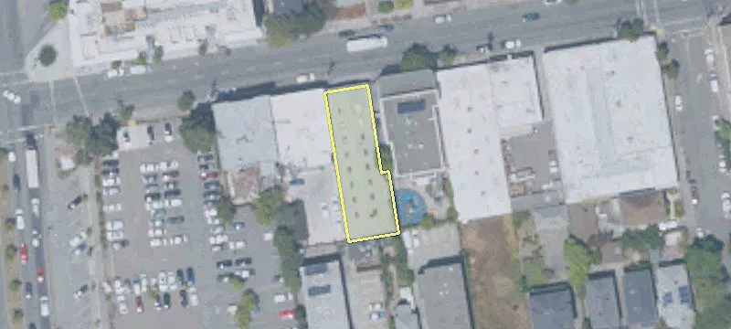 2132 Dwight Way