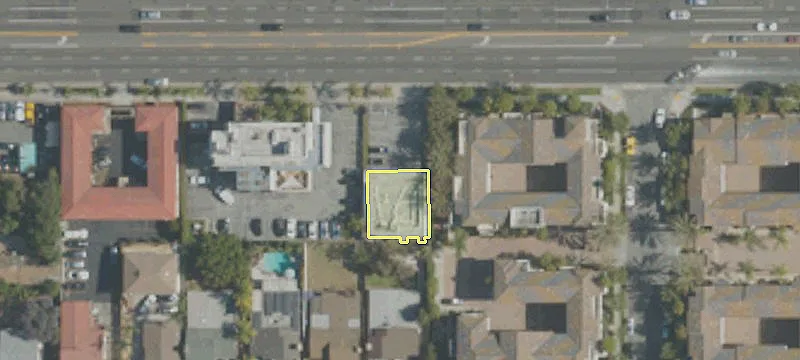 3728 Pacific Coast Hwy