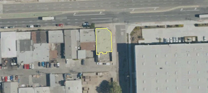160 Alondra Blvd
