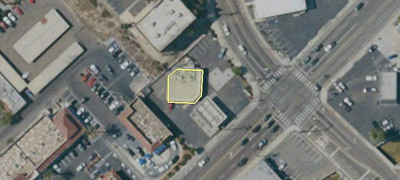 1990 Oceanside Blvd