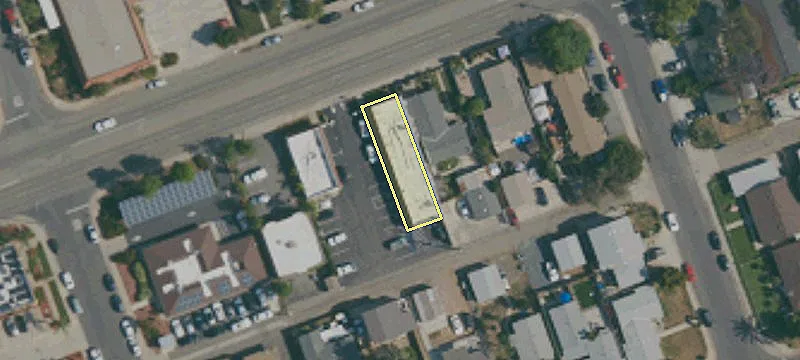 1035 Grand Ave