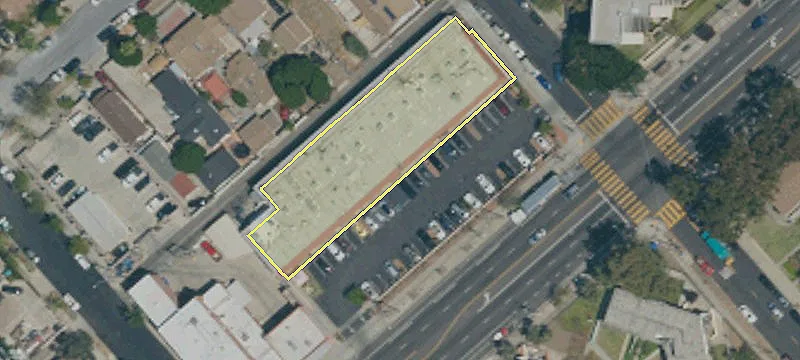 13021 Van Nuys Blvd