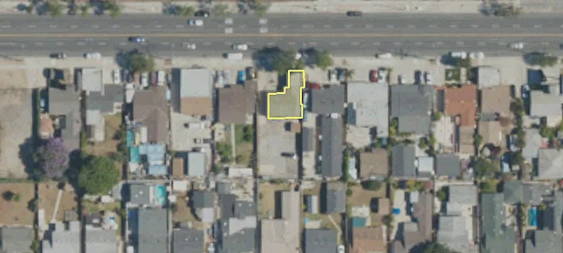 2426 Marine Ave