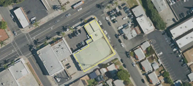 1130 Main St