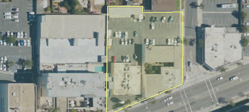 1607 Redondo Bch Blvd