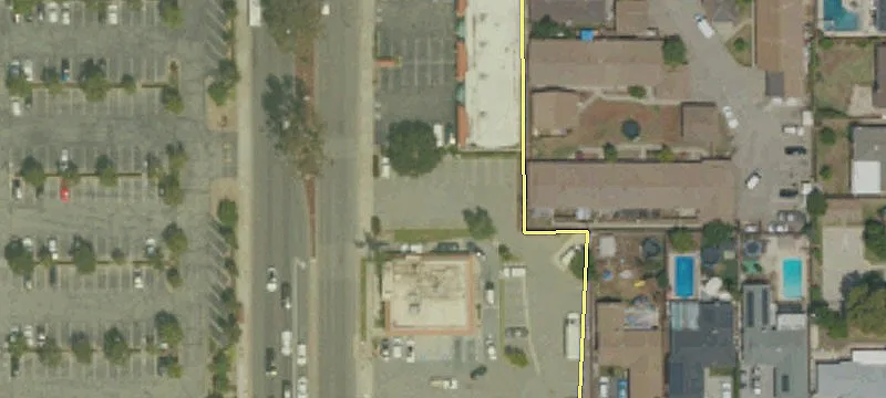 732 Grand Ave
