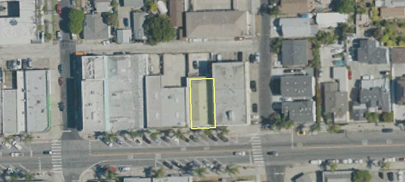 809 Gardena Blvd