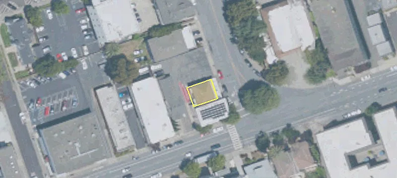 444 Estudillo Ave