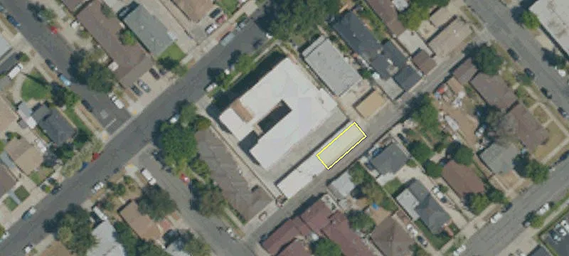 216 Alexander St