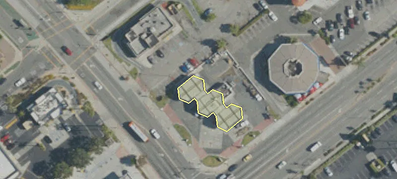 1215 Avenida Cesar Chavez