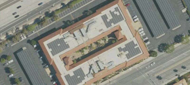 23901 Calabasas Rd