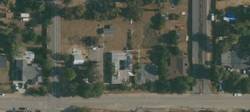 11812 Lakeside Ave