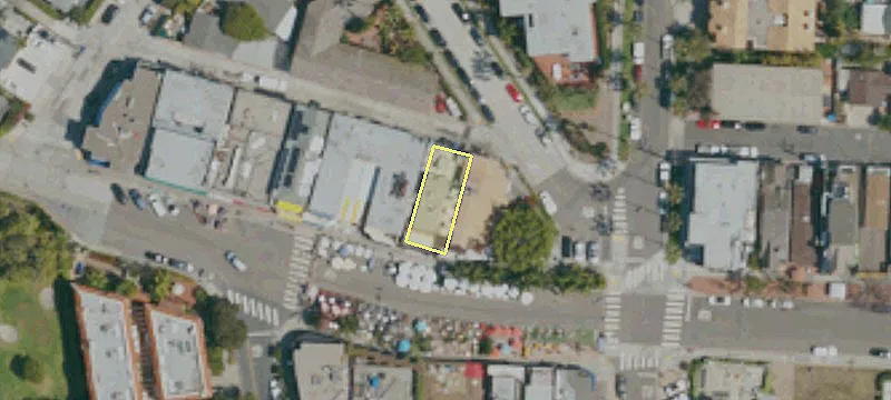 2176 Avenida De La Playa