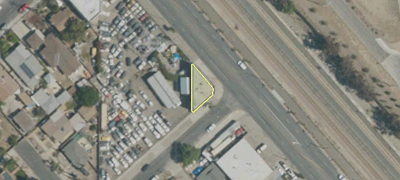 9103 San Fernando Rd