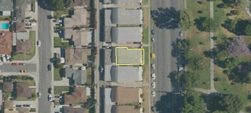 10935 Pioneer Blvd