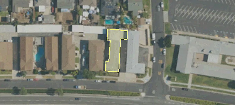 14363 Rosecrans Ave