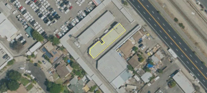10061 San Fernando Rd
