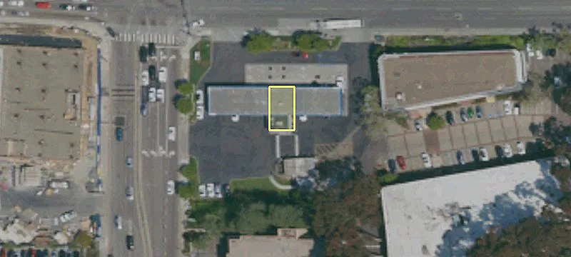 3233 La Jolla Vlg Dr