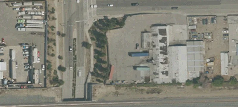 900 Price Ave