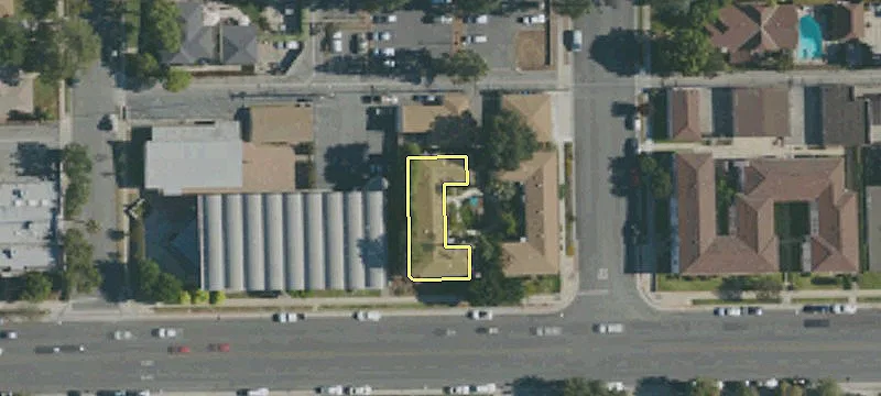 609 Foothill Blvd