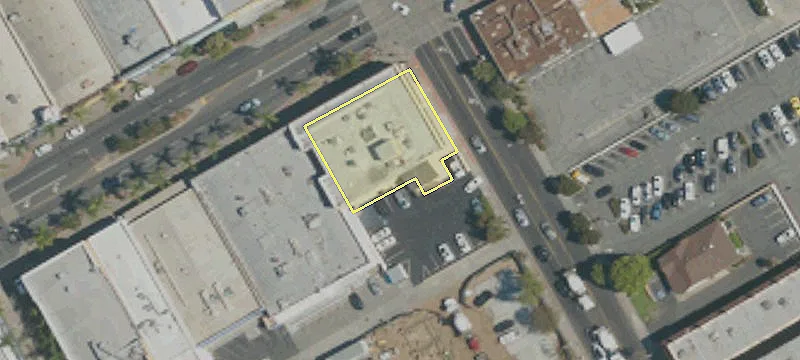 240 Main St