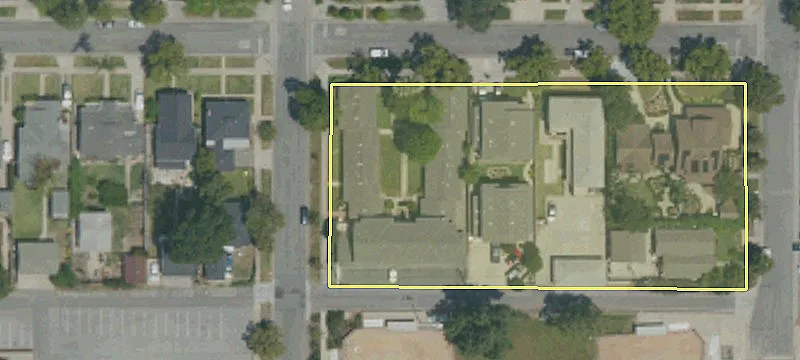306 Meda Ave