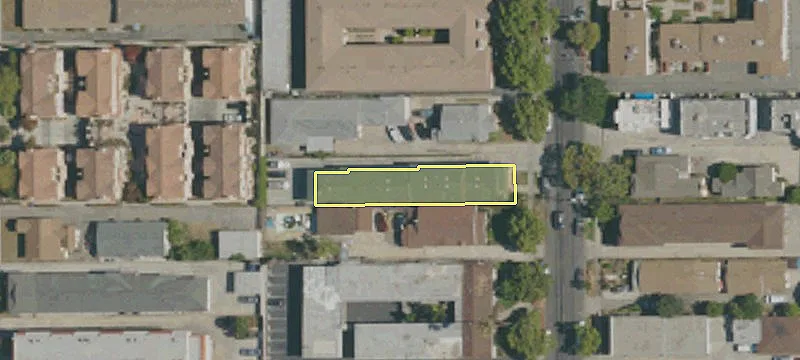 749 Chapel Ave