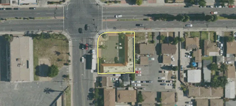 7010 Somerset Blvd