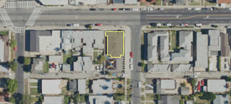 2900 Vernon Ave