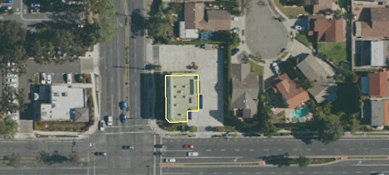18930 Carmenita Rd