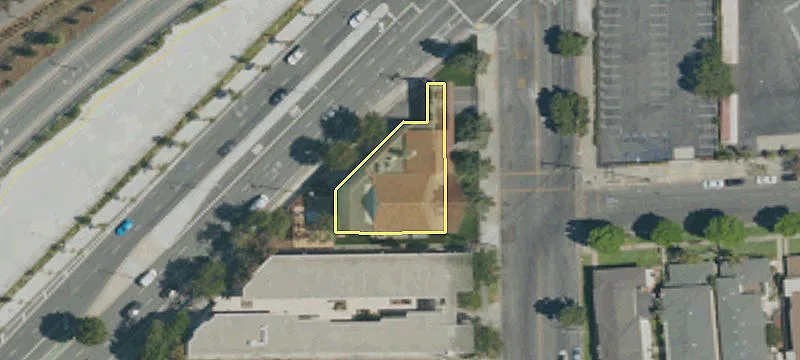325 Hillcrest Blvd