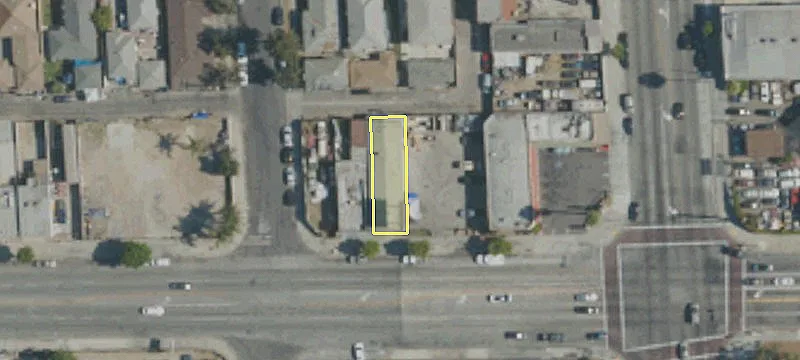 4407 Compton Blvd