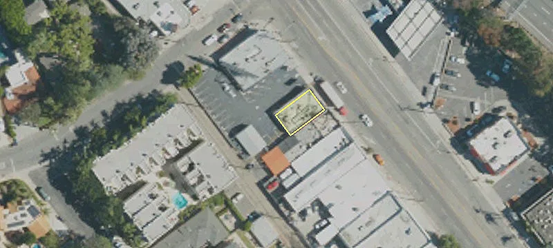 3791 Cahuenga Blvd