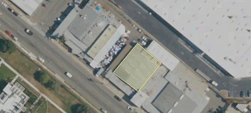 3410 Main St