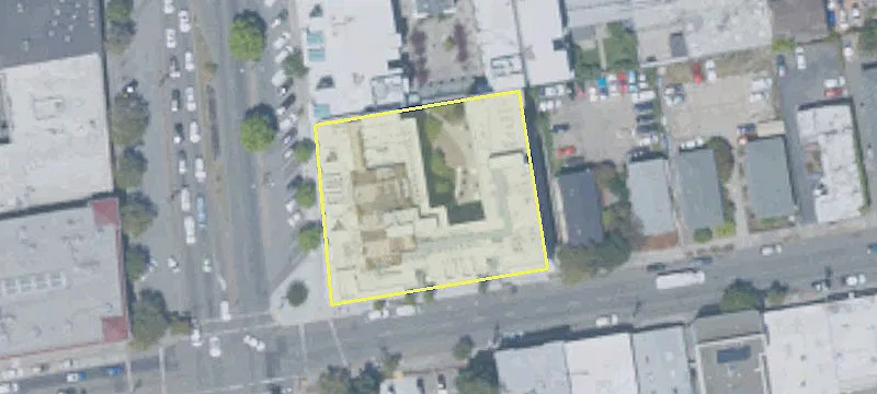2121 Dwight Way