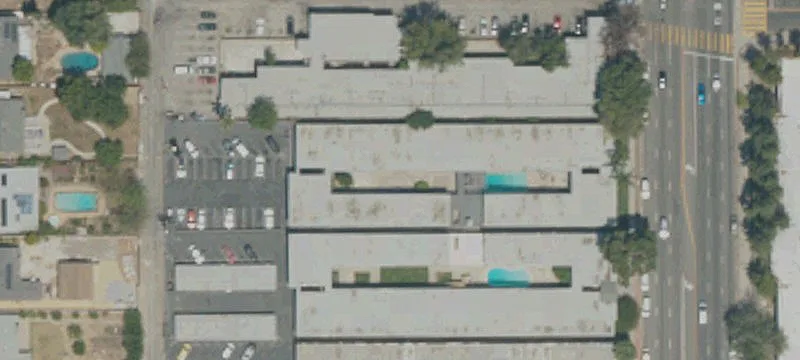 9947 De Soto Ave