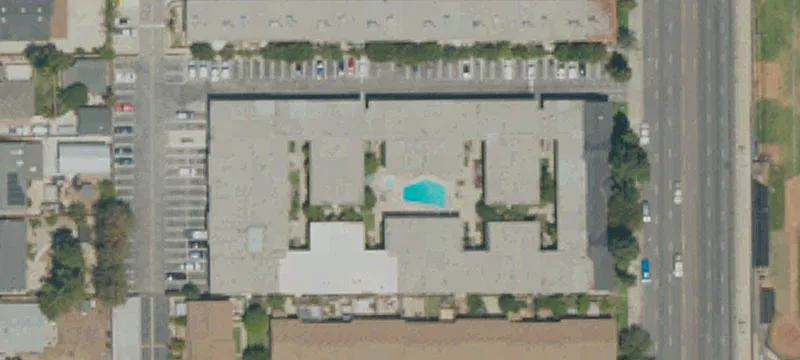 10141 De Soto Ave