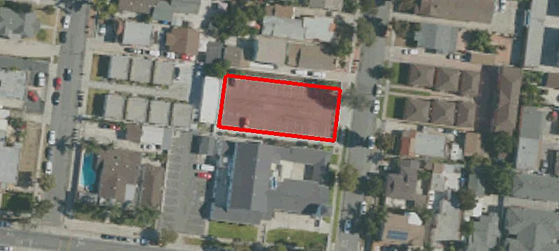 8181 Beechwood Ave