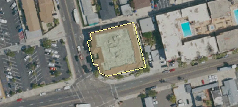 810 Turquoise St