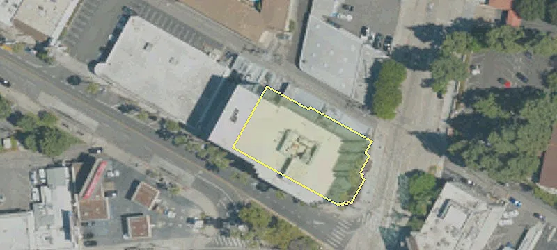 12015 Ventura Blvd