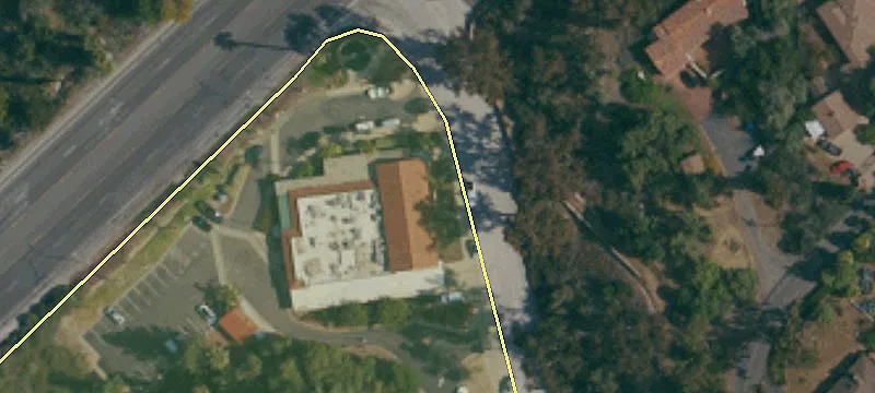 3838 Bonita Rd
