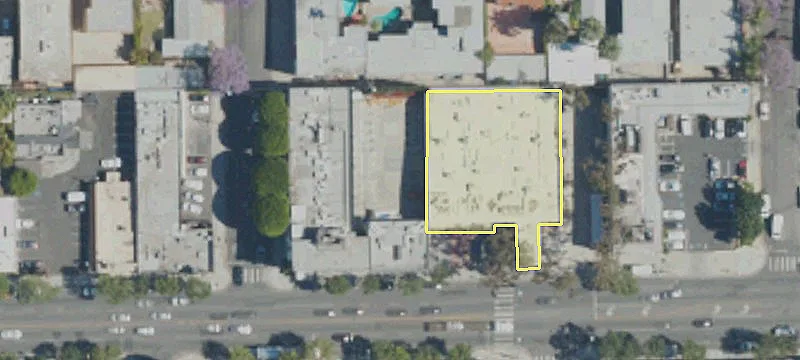 8229 Santa Monica Blvd