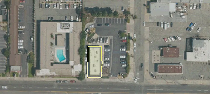 517 Foothill Blvd