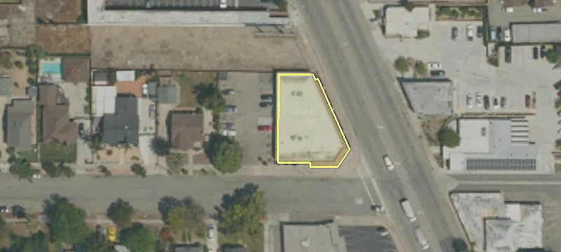 925 Garey Ave
