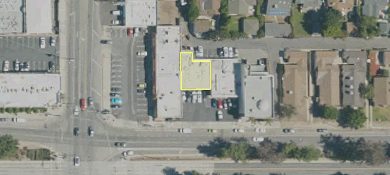 12445 Chandler Blvd