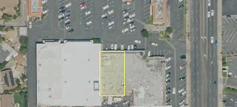 8215 De Soto Ave
